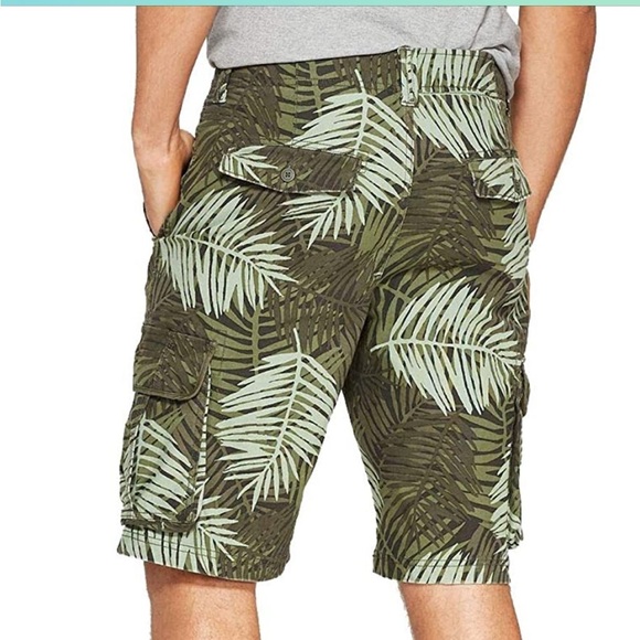 Men’s Goodfellows Green Summer Cargo Utility Shorts - Picture 5 of 9
